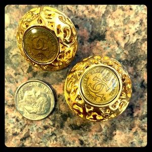 Chanel Paris stunning clip on Earrings